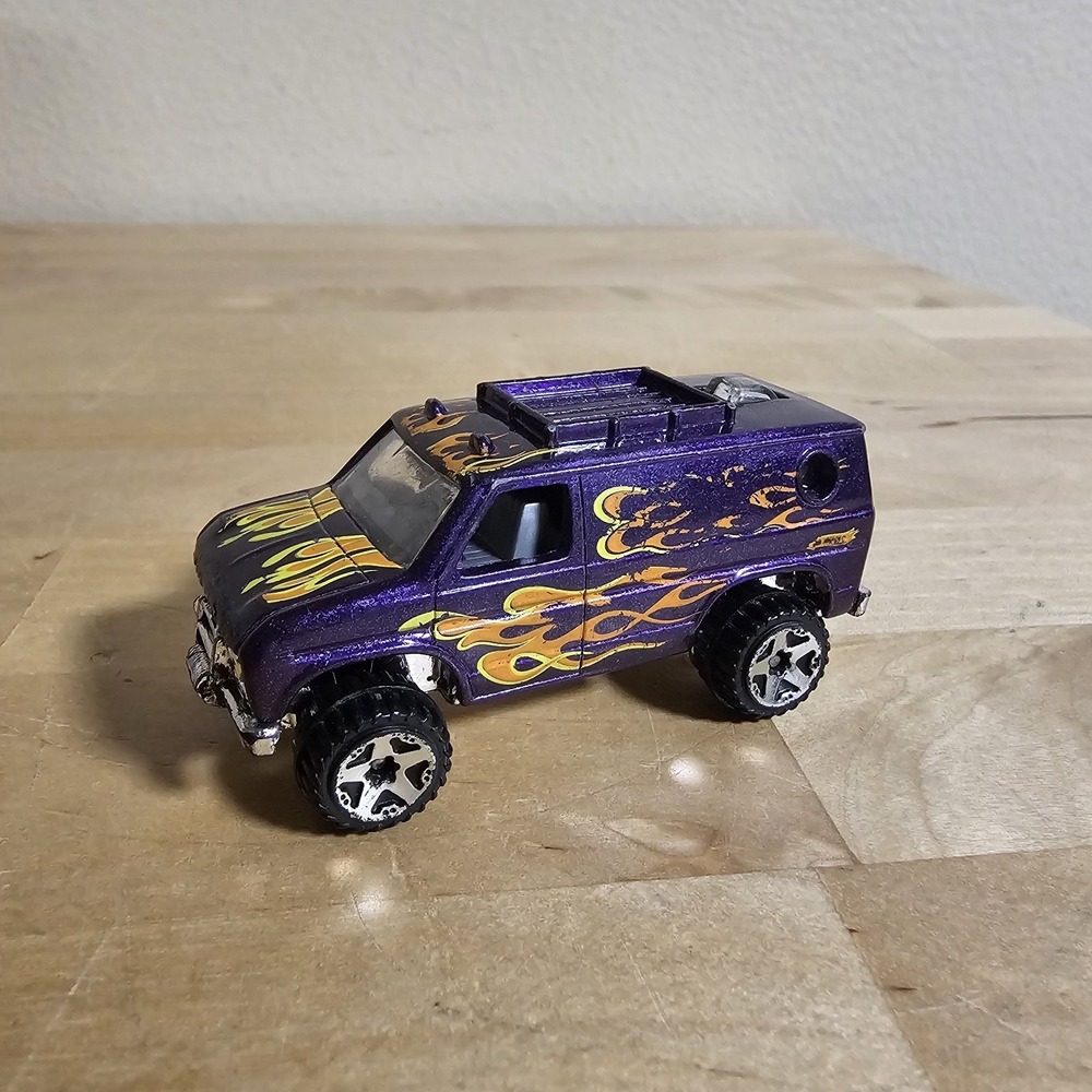 Hot Wheels 1977 Metallic Purple Ford Van "Baja Breaker" 109‎ A43 Flames